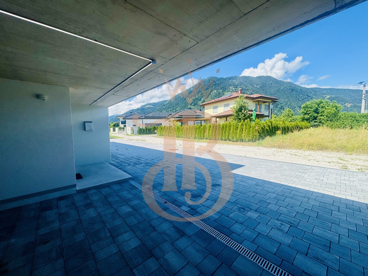 Carport mit Starkstrom