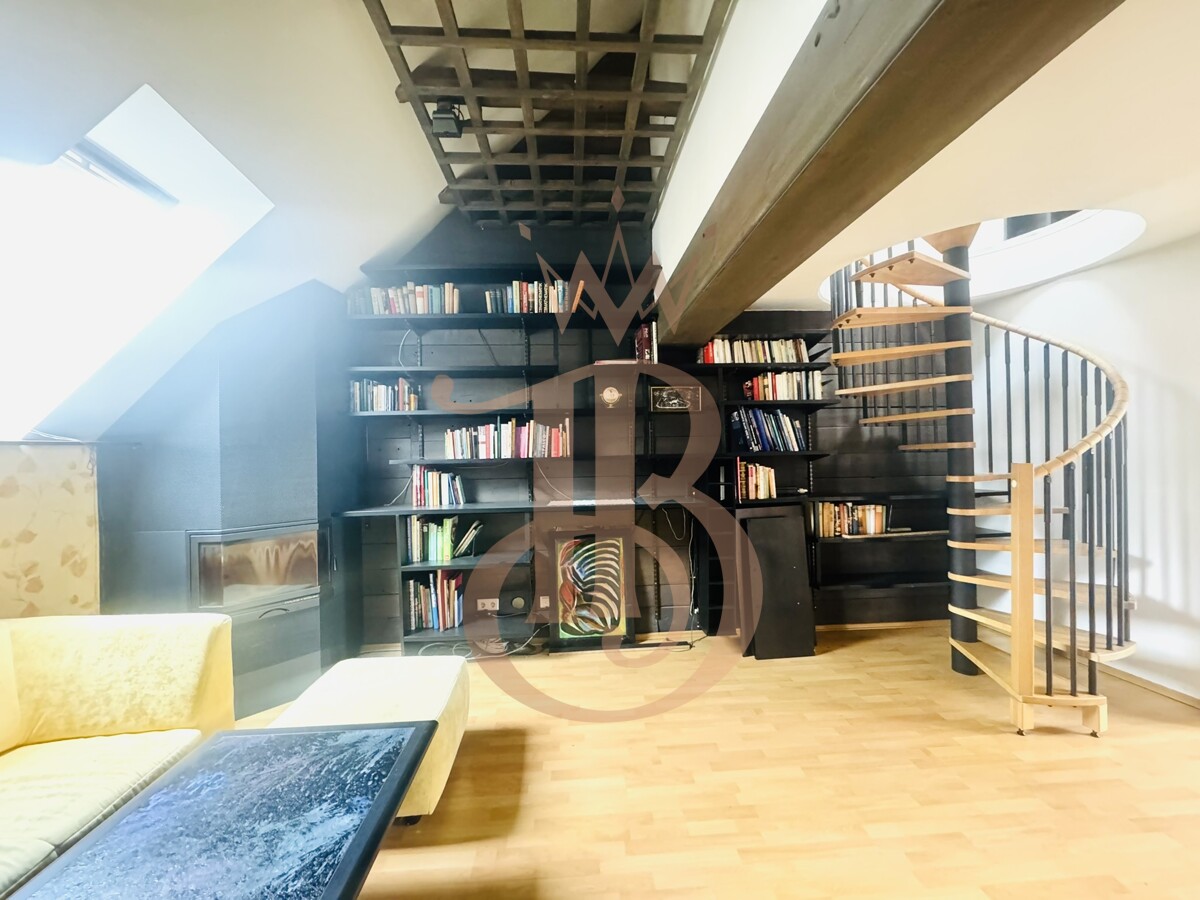 Galerie mit Kaminofen