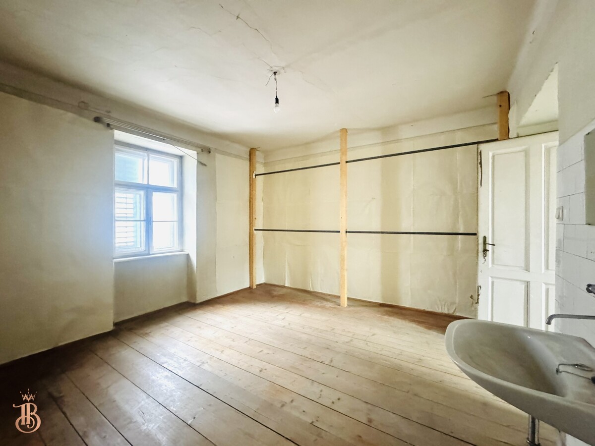 HP1 Innenhof Top 4A ehm. Schneiderei