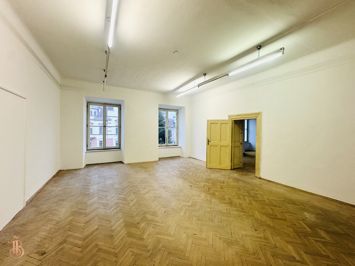 HP1 Top 1_1. OG Büro/ Kanzlei/ Studio