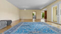 rd. 70 m² Wohnzimmer mit Sommergarten