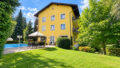 Terrasse mit Pool